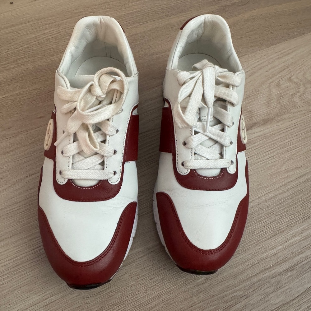 Gucci Sneakers White and Red